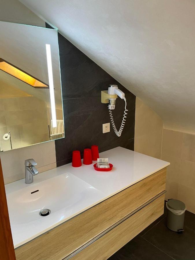 La Grange Du Pape - Annexe De L'Hotel La Ferme Du Pape Eguisheim Bagian luar foto